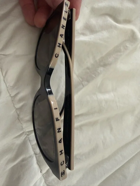 CHANEL Black Oversized Round Women's Sunglasses - Picture 2 of 5